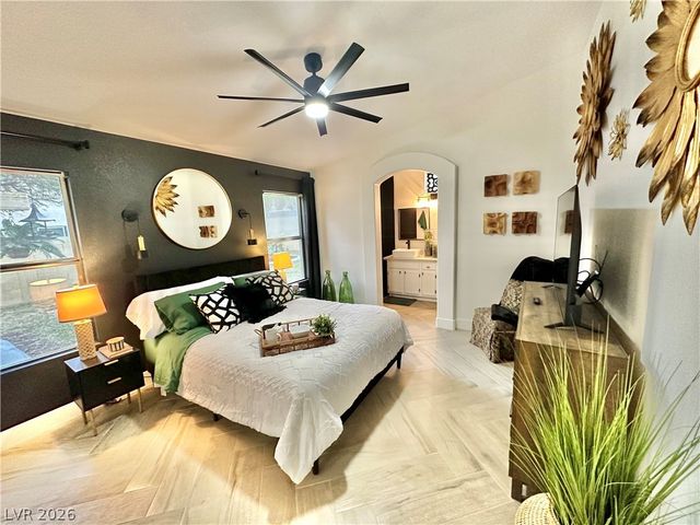 1724 PINION MESA Court, Las Vegas, NV 89128