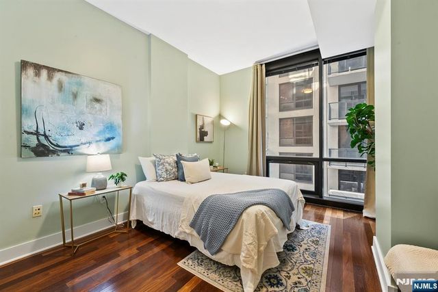 159 2nd Street 404, Jersey City, NJ 07302