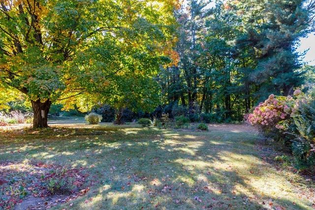160 Lunenburg Road, Townsend, MA 01474