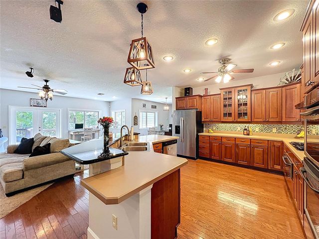 16224 IOLA WOODS TRAIL, Dade City, FL 33523