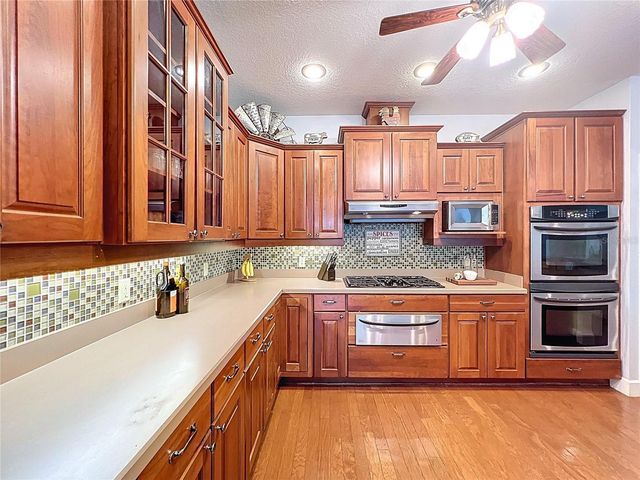 16224 IOLA WOODS TRAIL, Dade City, FL 33523