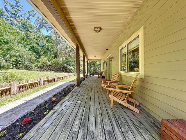 16224 IOLA WOODS TRAIL, Dade City, FL 33523