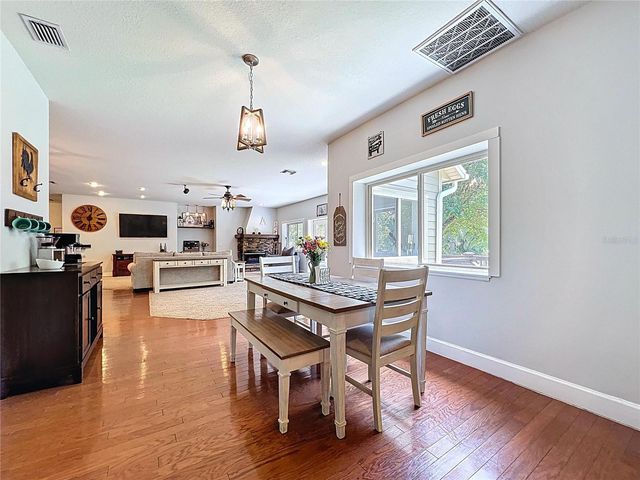 16224 IOLA WOODS TRAIL, Dade City, FL 33523