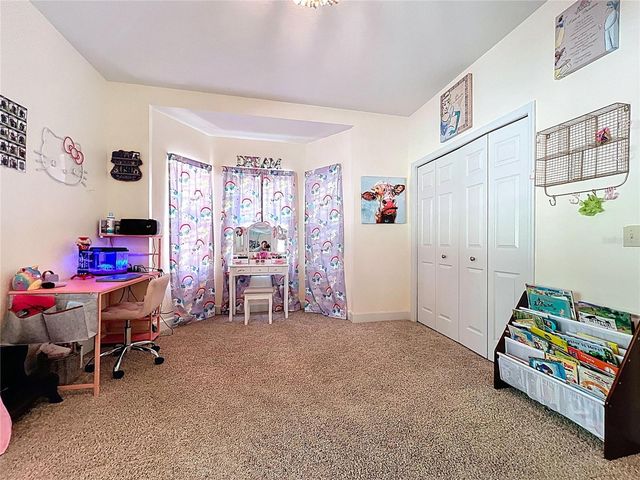 16224 IOLA WOODS TRAIL, Dade City, FL 33523