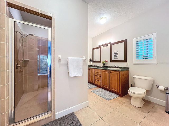 16224 IOLA WOODS TRAIL, Dade City, FL 33523