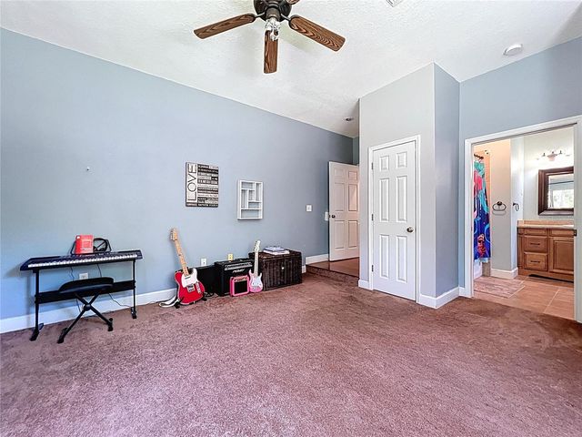 16224 IOLA WOODS TRAIL, Dade City, FL 33523