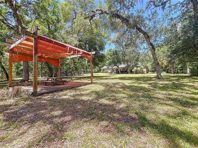 16224 IOLA WOODS TRAIL, Dade City, FL 33523