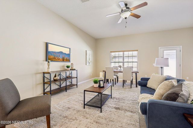 87083 CHESAPEAKE Avenue, Yulee, FL 32097