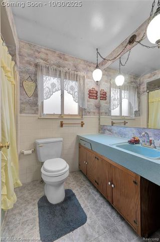 34217 Aztec Drive, Westland, MI 48185