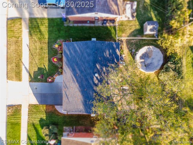 34217 Aztec Drive, Westland, MI 48185