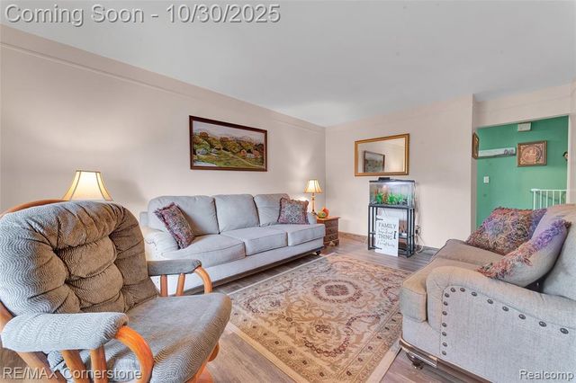 34217 Aztec Drive, Westland, MI 48185