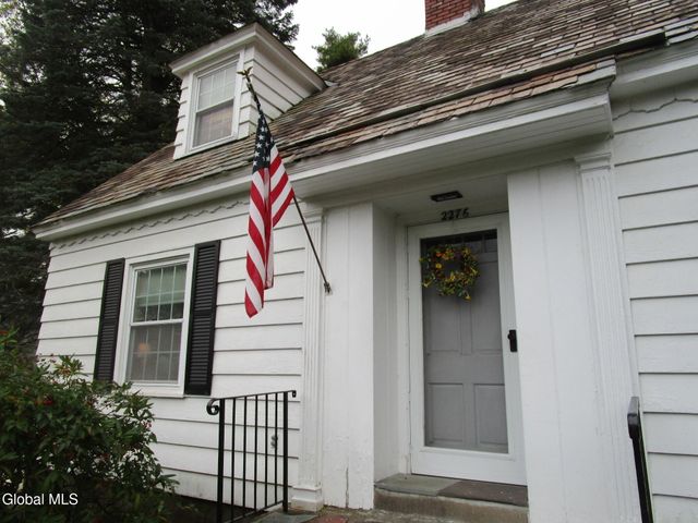 2276 Cayuga Road, Niskayuna, NY 12309