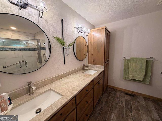 105 Loftis Mountain Road, Blairsville, GA 30512