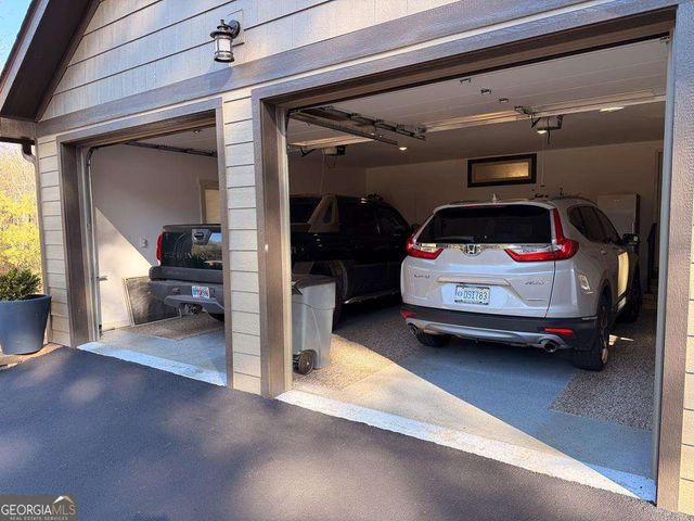 105 Loftis Mountain Road, Blairsville, GA 30512