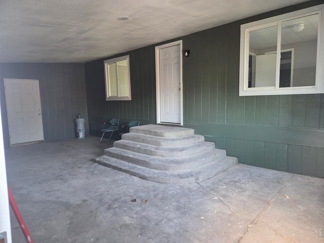 101 Larch Dr, Log Lane Village, CO 80705