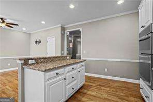 4364 Paces Point Circle SE, Smyrna, GA 30080
