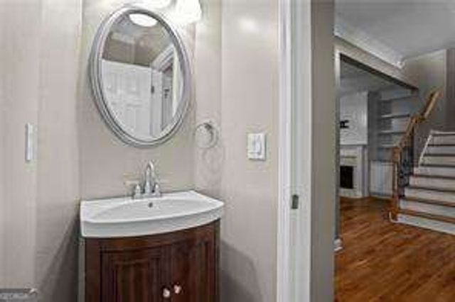 4364 Paces Point Circle SE, Smyrna, GA 30080