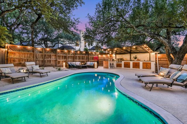 8301 Willheather GLN, Austin, TX 78750