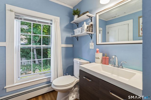 17-19 Gorman Place, Manchester, CT 06040