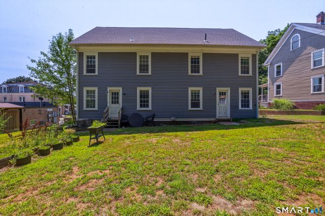 17-19 Gorman Place, Manchester, CT 06040