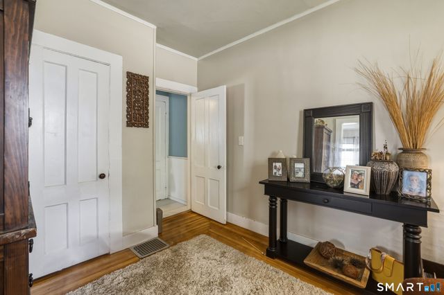17-19 Gorman Place, Manchester, CT 06040