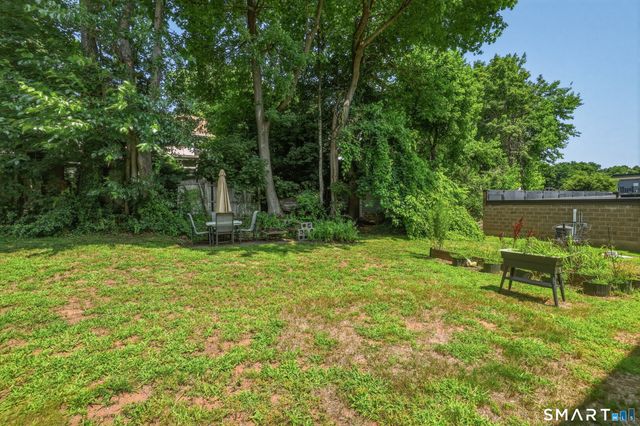 17-19 Gorman Place, Manchester, CT 06040