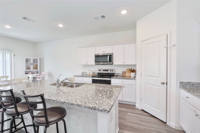 1660 Hossler Trail, Fort Worth, TX 76052