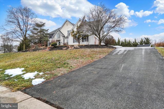 42 BULLRUSH LNDG, Elizabethtown, PA 17022