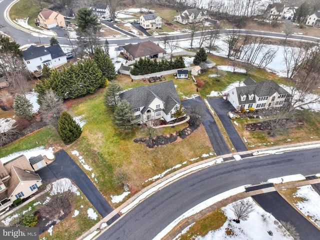 42 BULLRUSH LNDG, Elizabethtown, PA 17022