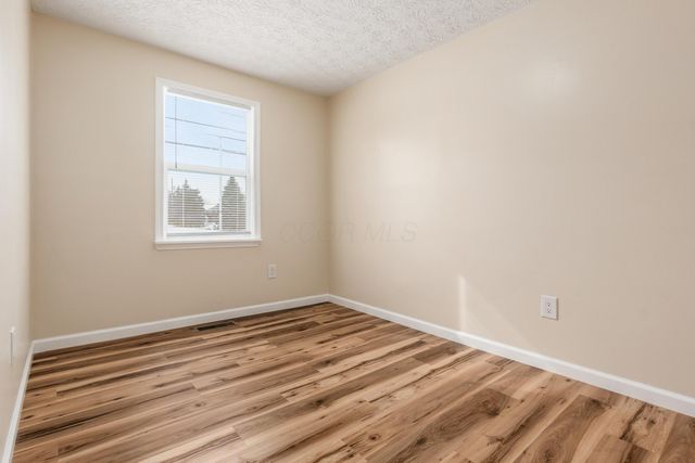 3586 Alkire Road, Grove City, OH 43123