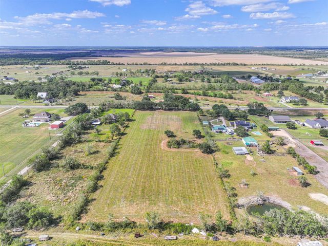 000 Pearson, Santa Fe, TX 77510