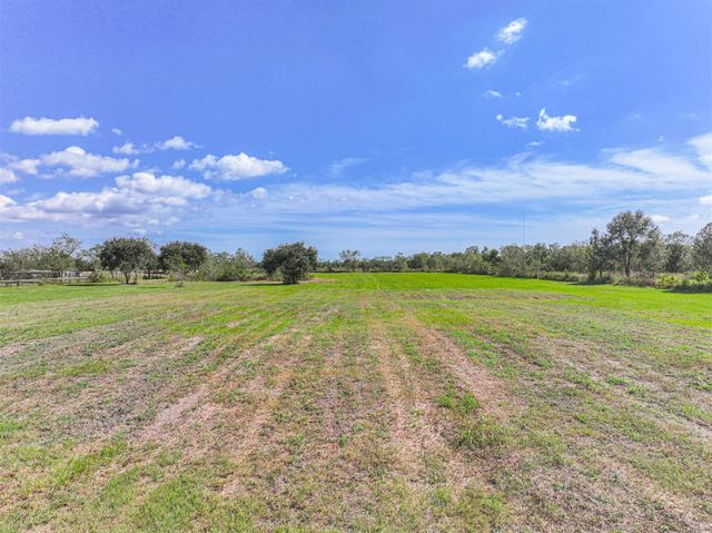 000 Pearson, Santa Fe, TX 77510