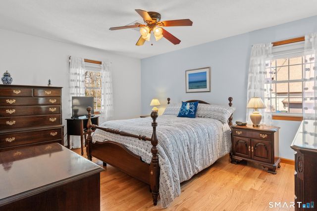 112 Woodsedge Court, Berlin, CT 06037