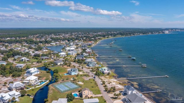 5639 Grande Lagoon Blvd, Pensacola, FL 32507