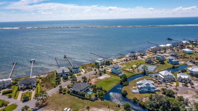 5639 Grande Lagoon Blvd, Pensacola, FL 32507