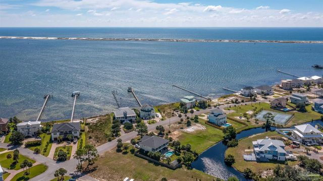 5639 Grande Lagoon Blvd, Pensacola, FL 32507