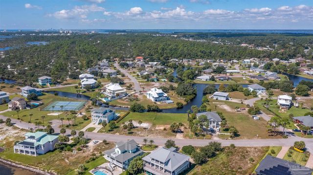 5639 Grande Lagoon Blvd, Pensacola, FL 32507