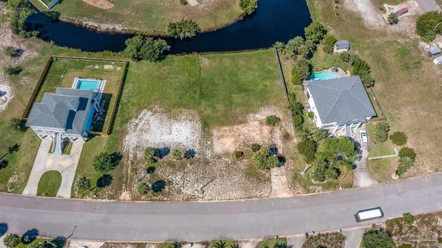 5639 Grande Lagoon Blvd, Pensacola, FL 32507