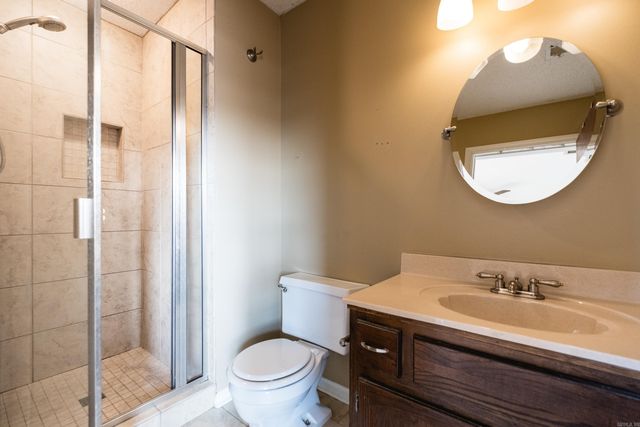 8 Red Maple Court, Little Rock, AR 72211