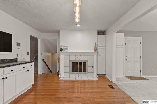7821 Lake Street, Lincoln, NE 68506