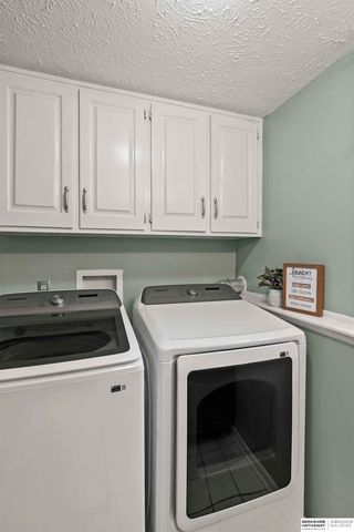 7821 Lake Street, Lincoln, NE 68506