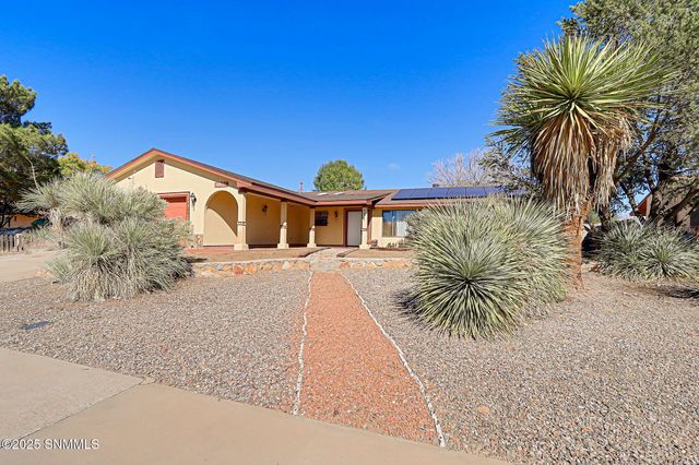 4871 Vista Cuesta, Las Cruces, NM 88001