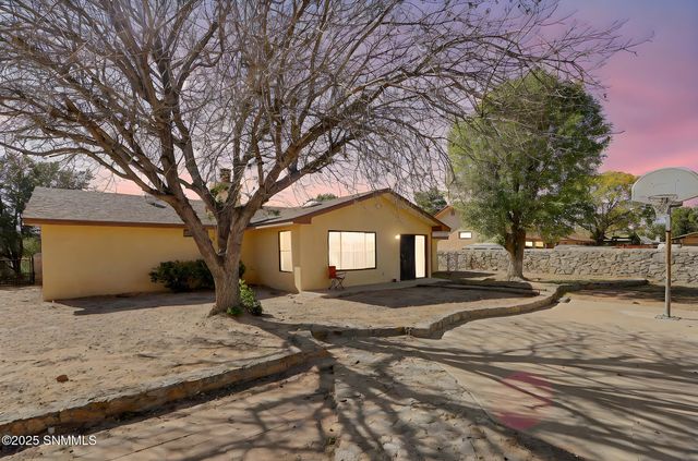 4871 Vista Cuesta, Las Cruces, NM 88001