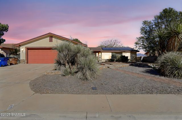 4871 Vista Cuesta, Las Cruces, NM 88001