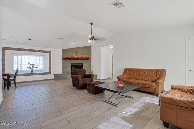 4871 Vista Cuesta, Las Cruces, NM 88001