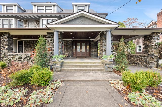 65 Harmon Avenue, Pelham, NY 10803