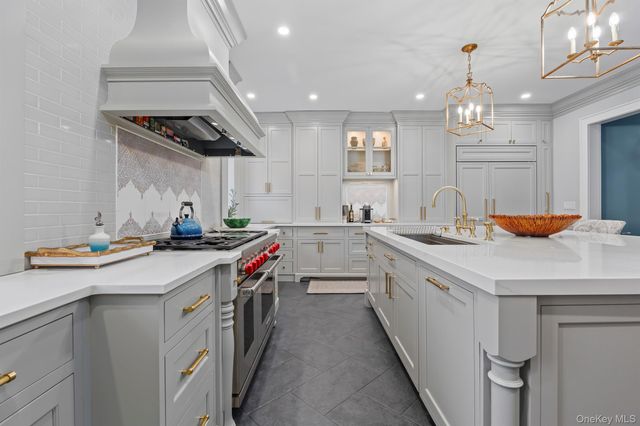 65 Harmon Avenue, Pelham, NY 10803