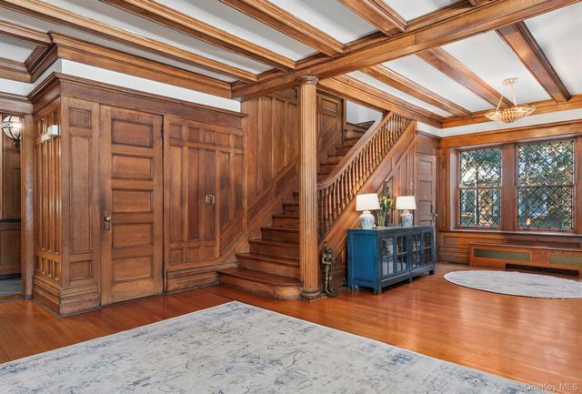 65 Harmon Avenue, Pelham, NY 10803