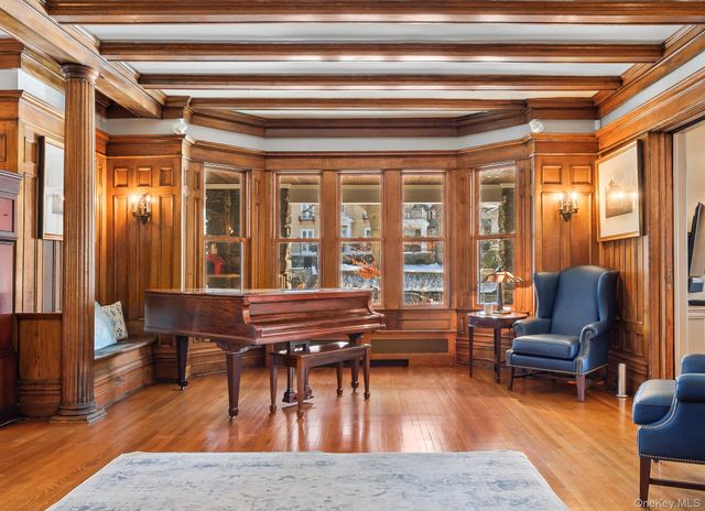 65 Harmon Avenue, Pelham, NY 10803