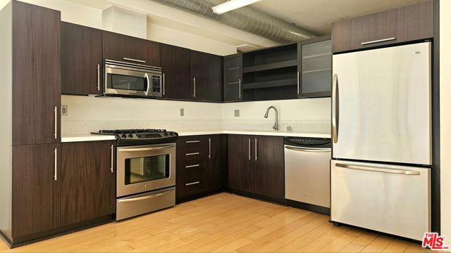 1100 S Hope Street 1005, Los Angeles, CA 90015